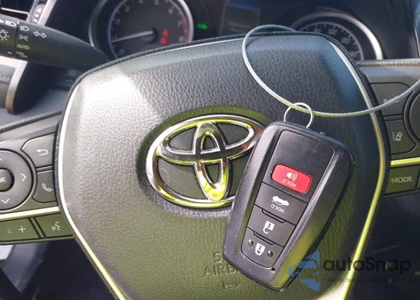 2023 Toyota Camry Le z USA, uszkodzony, nr VIN 4T1R11AKXPU181357